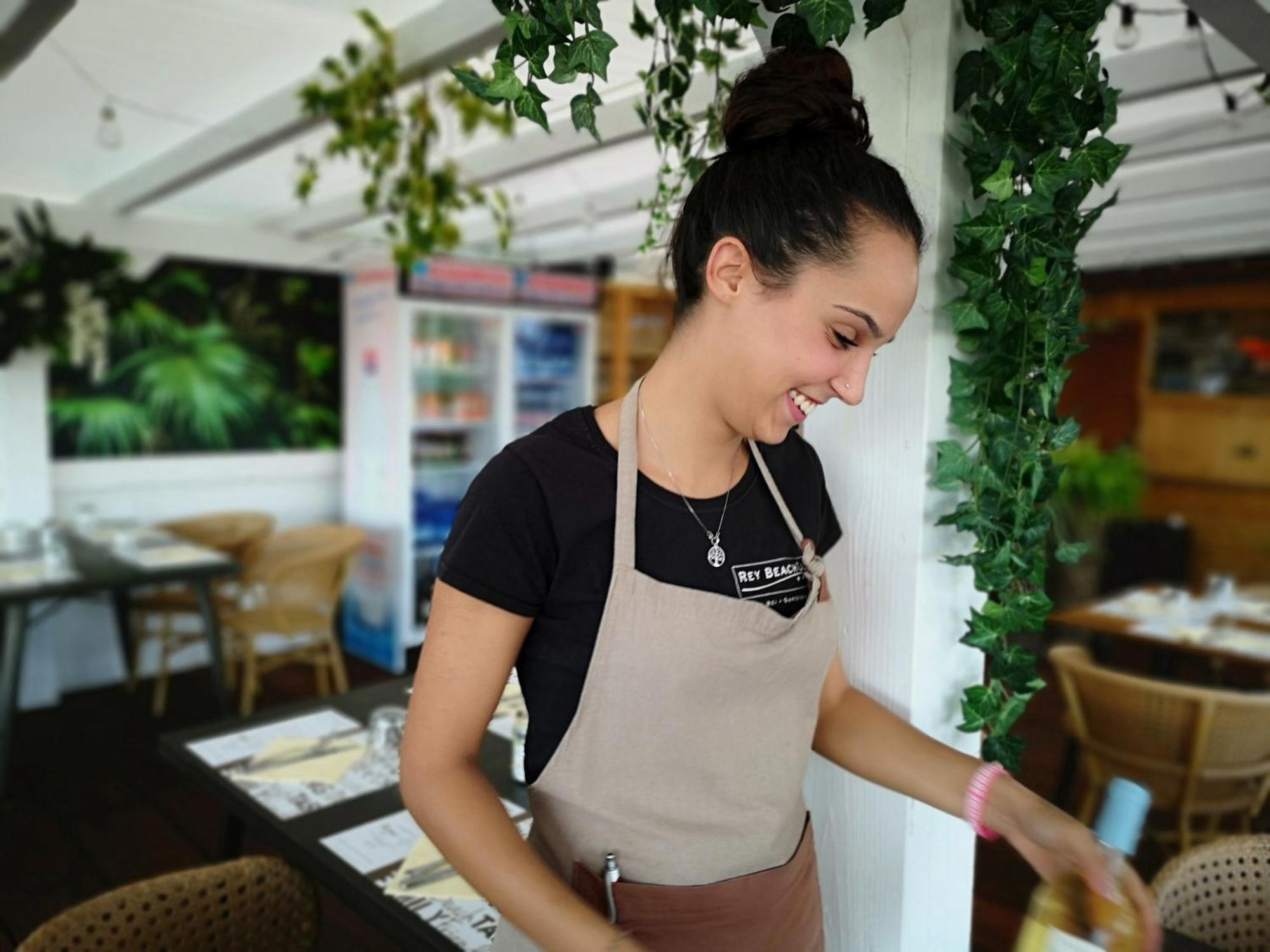 Rey Beach Club Monte Nai Extérieur photo