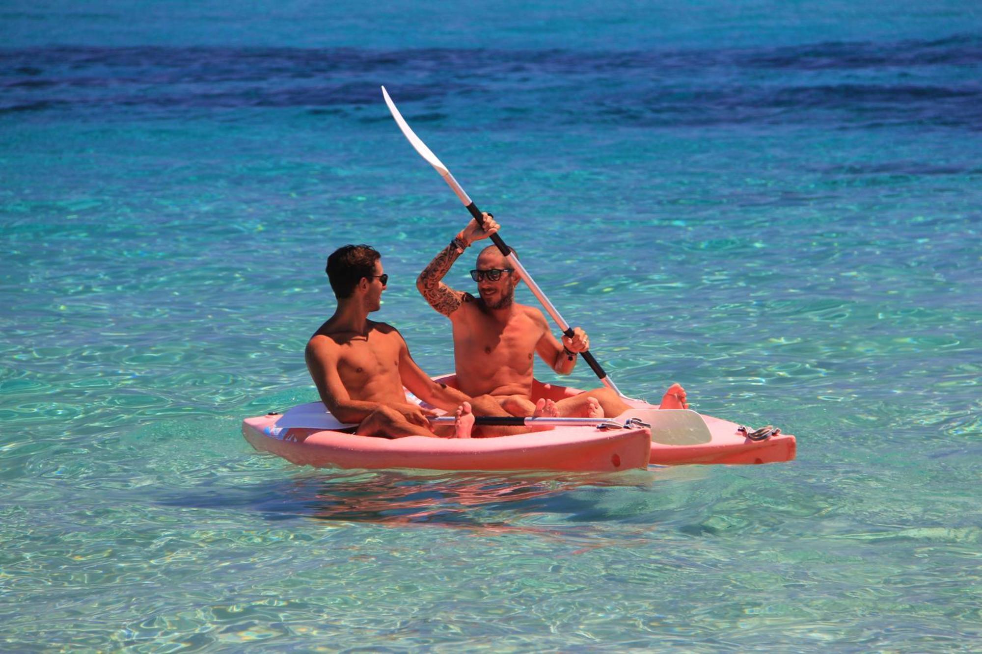 Rey Beach Club Monte Nai Extérieur photo
